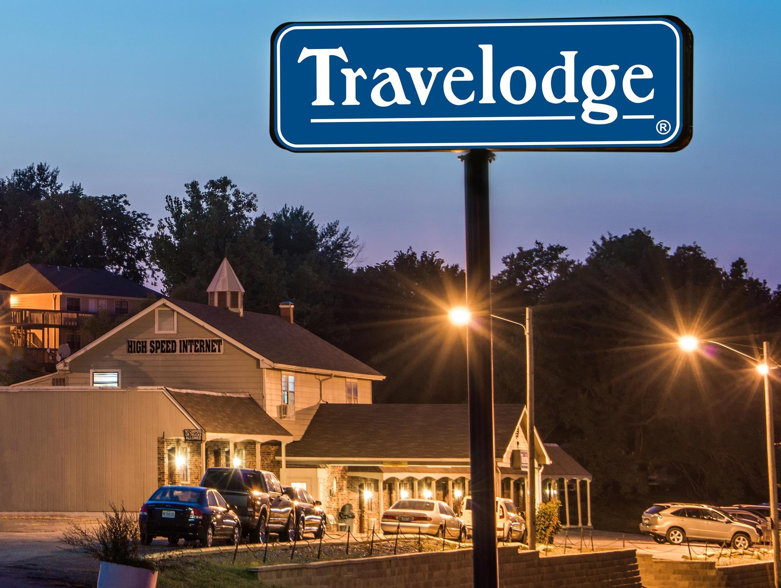 Travelodge By Wyndham Airport Platte City Bagian luar foto