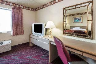 Travelodge By Wyndham Airport Platte City Ruang foto